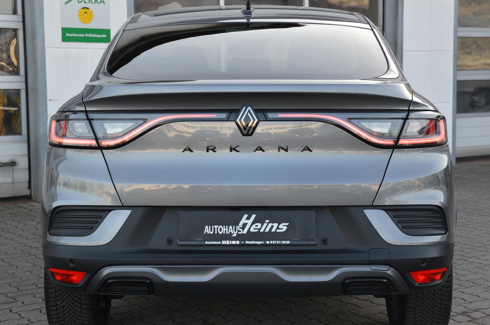 Fahrzeugabbildung Renault Arkana TCe 160 Mild-Hybrid Schiebedach Esprit A