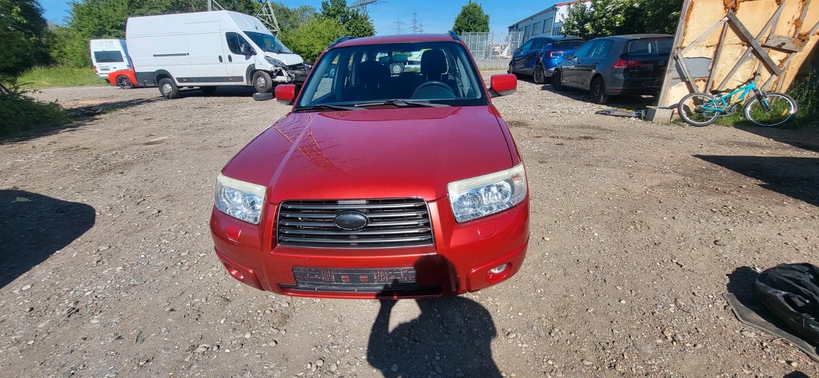 Subaru Forester 2.0X Celebration benzin