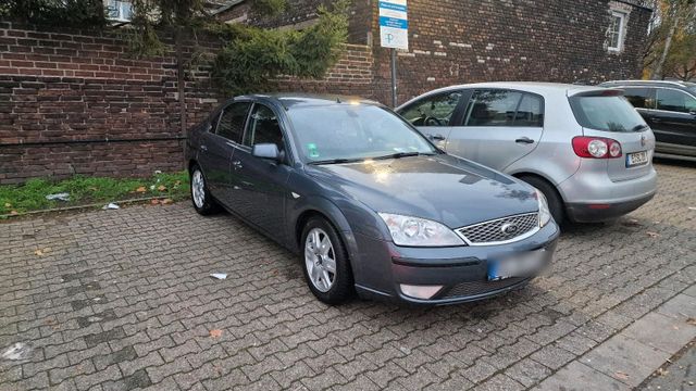 Ford mondeo mk3 ghia 2.0 tüv bis 06.2026