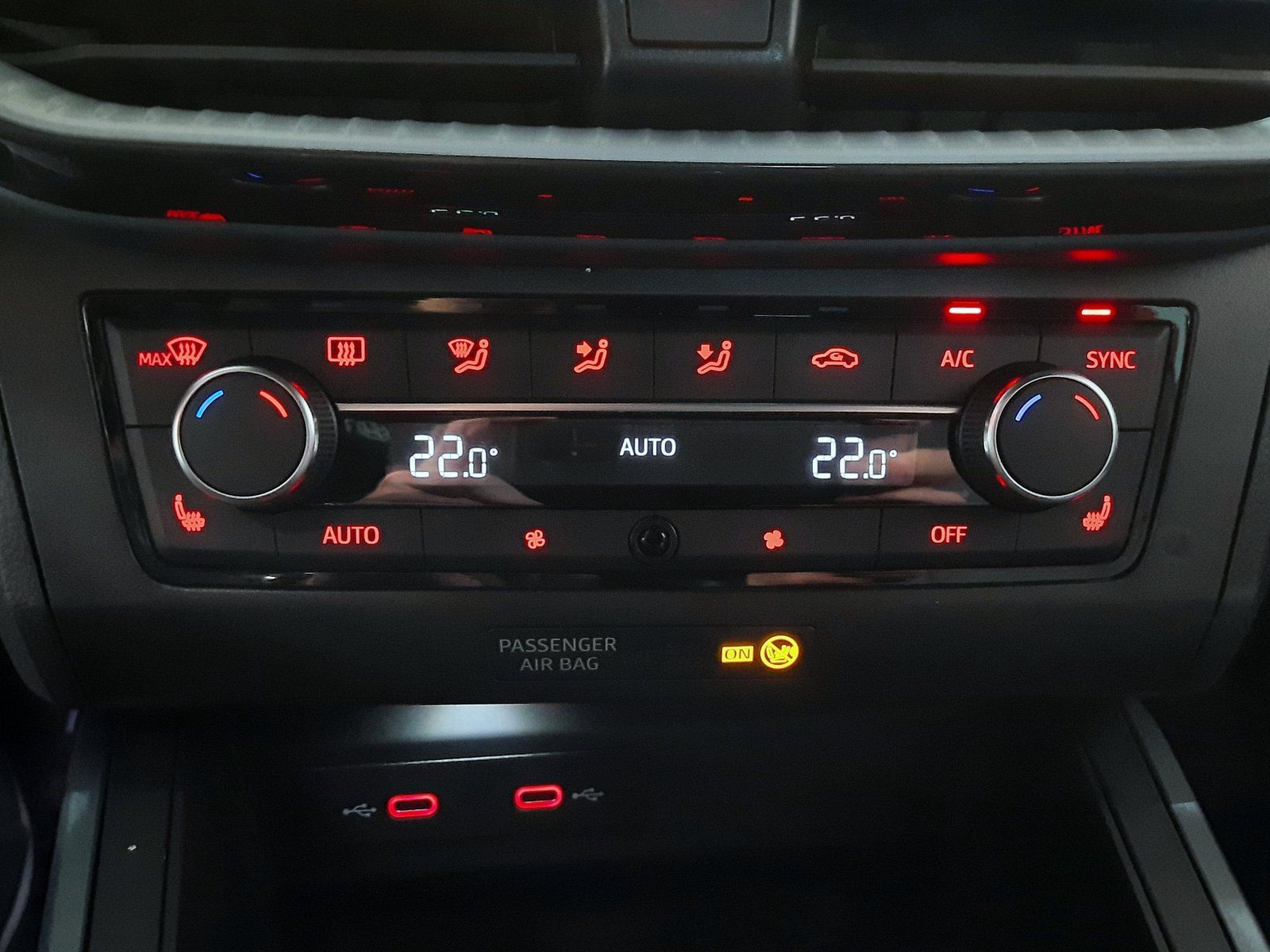 Fahrzeugabbildung SEAT Arona Xperience Beats TSI *Navi*Cam*LED*Sitzhzg*