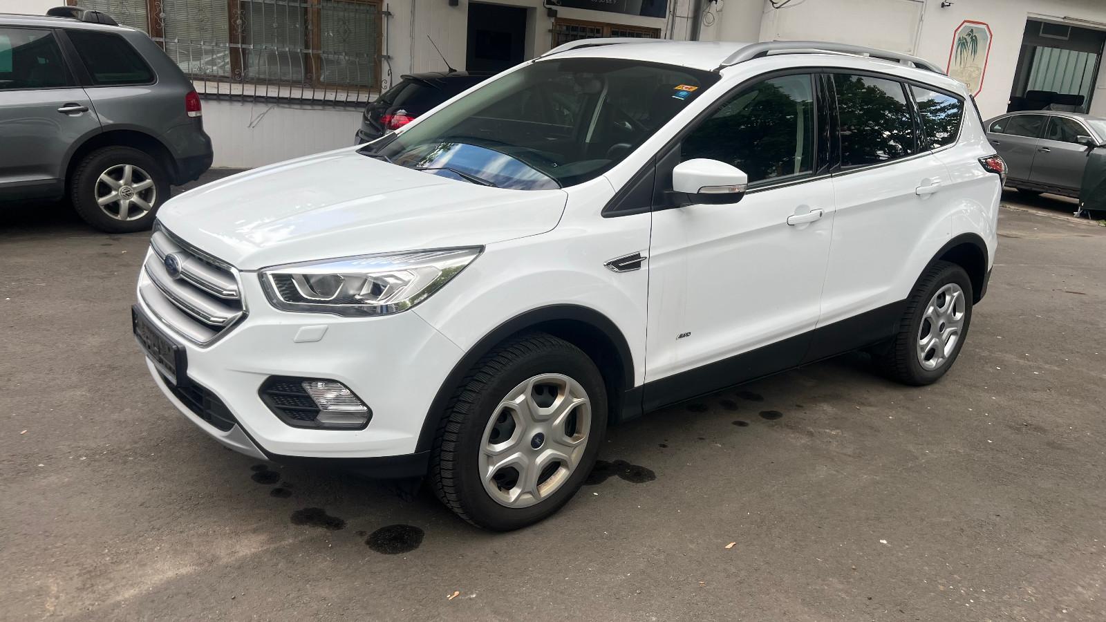 Ford Kuga Cool & Connect