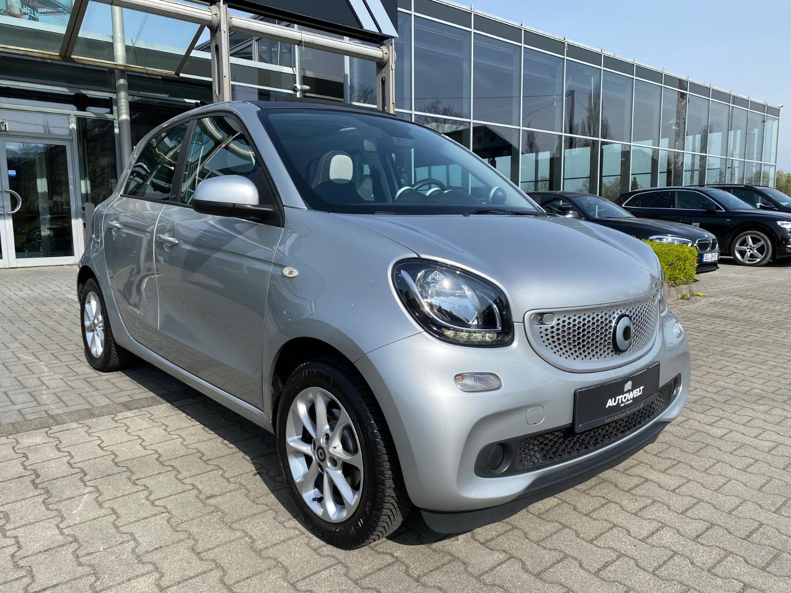 Smart ForFour 1.0 Passion NAV PANO SITZHEIZ