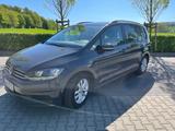 Volkswagen Touran 1.4 TSI DSG Comfortline BMT Comfortline - : Kleinbus, Von Privat