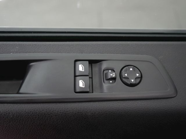Zafira Life SELECTION L CDTI AT 8-SITZER+NAVI+XE