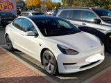 Tesla Model 3 TopZustand Garantie mit MwSt - Tesla in Berlin