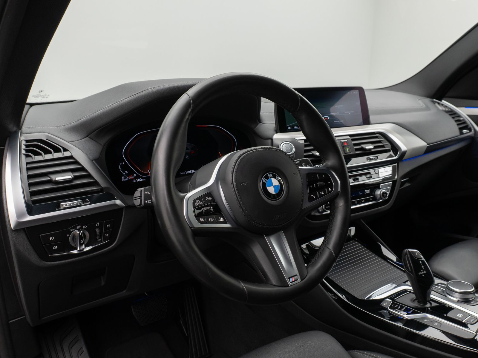 Fahrzeugabbildung BMW X3 xD20d xLine HUD ACC PDC Komfort Alarm Sport