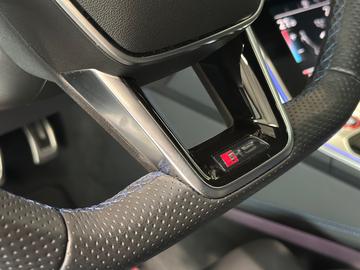 2024 AUDI RS7 — миниатюра 21
