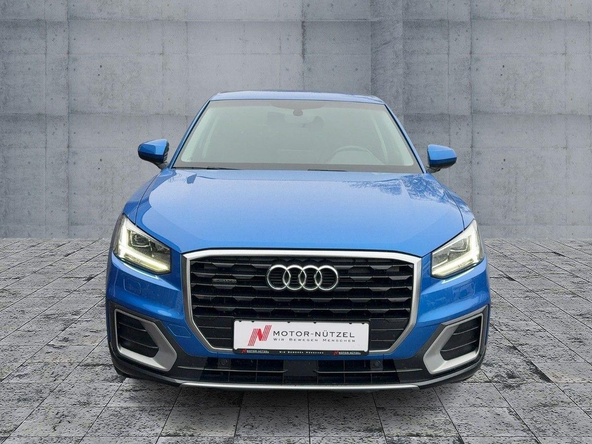 Audi Q2 40TFSI S-TR QU DESIGN LED+NAV+ACC+SHZ+RFK+AHK