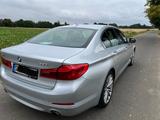 BMW 530i xDrive  - BMW 530: Xd