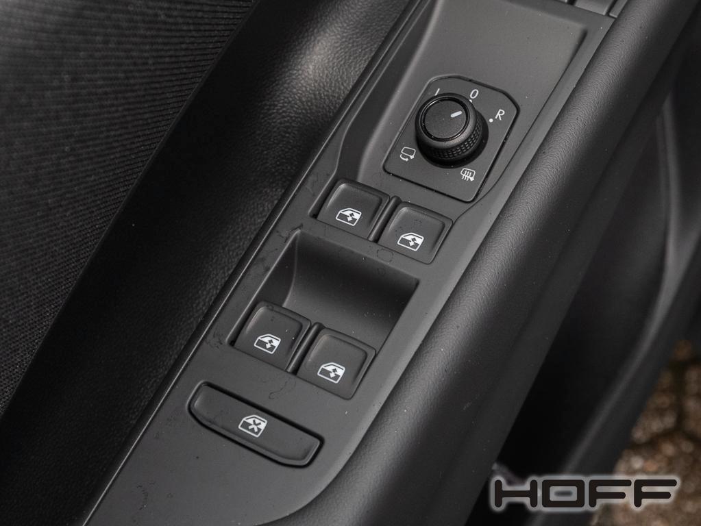 Volkswagen T-Roc 1.5 DSG eTSI Life LED Digital Cockpit Pro, миниатюра 5