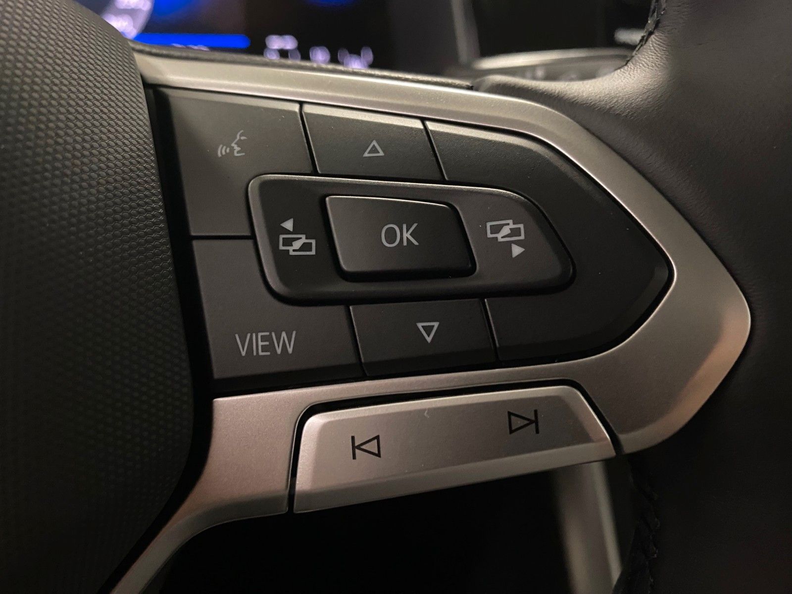 Fahrzeugabbildung Volkswagen Taigo 1.5 TSI DSG Life+MATRIX LED+KAMERA+AppCon+