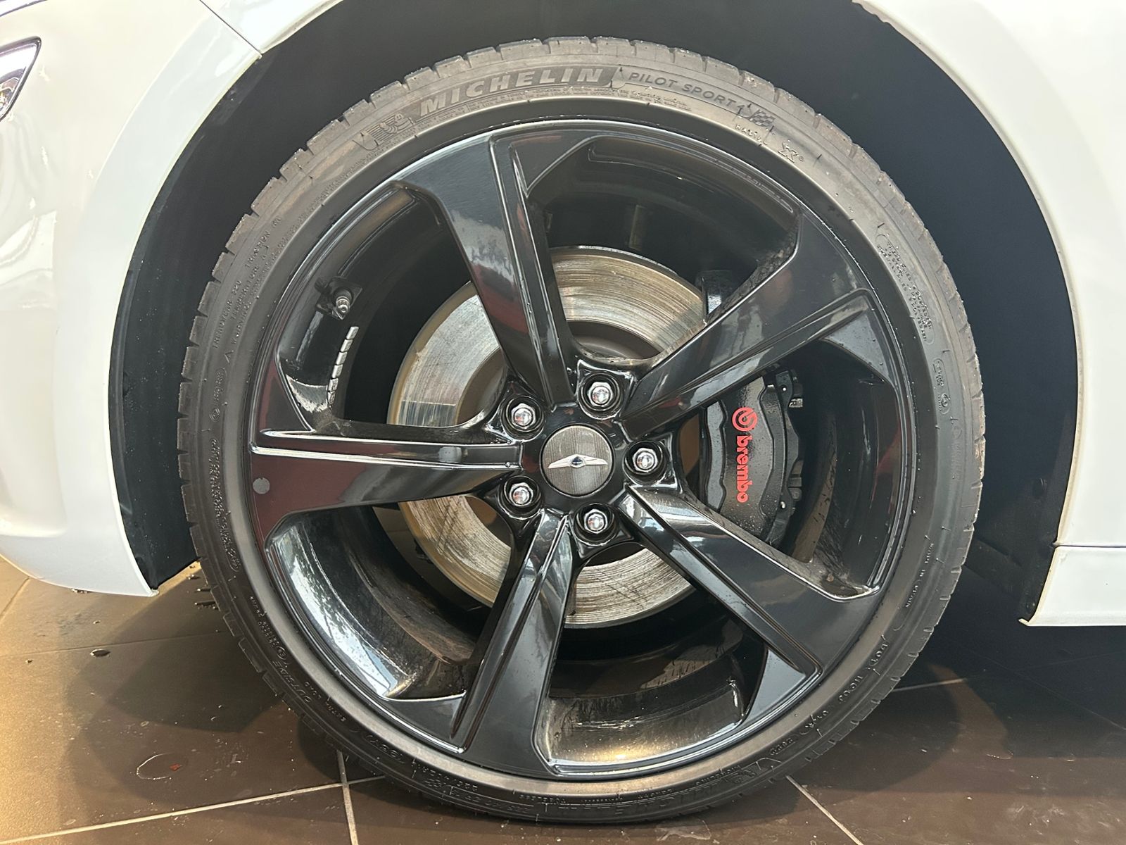 Fahrzeugabbildung Genesis G70  Shooting Brake2.2D AWD Sport Head Up D.