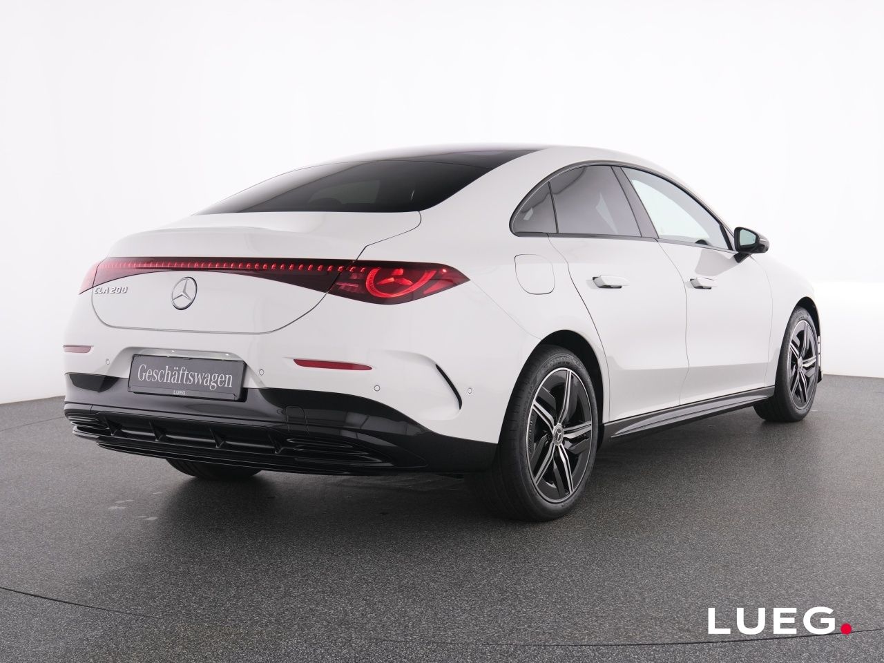Mercedes-Benz CLA 200 AMG+NIGHT+SUPERSCREEN+HUD+LEDER+MEMORY++ imagem 3