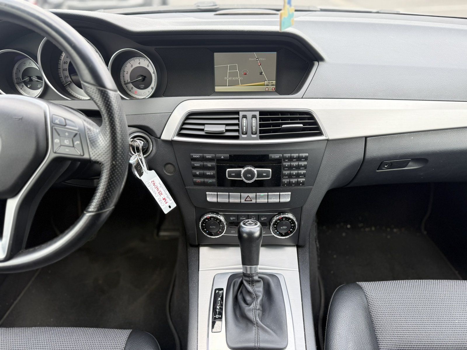 Fahrzeugabbildung Mercedes-Benz C 180 CGI Avantgarde