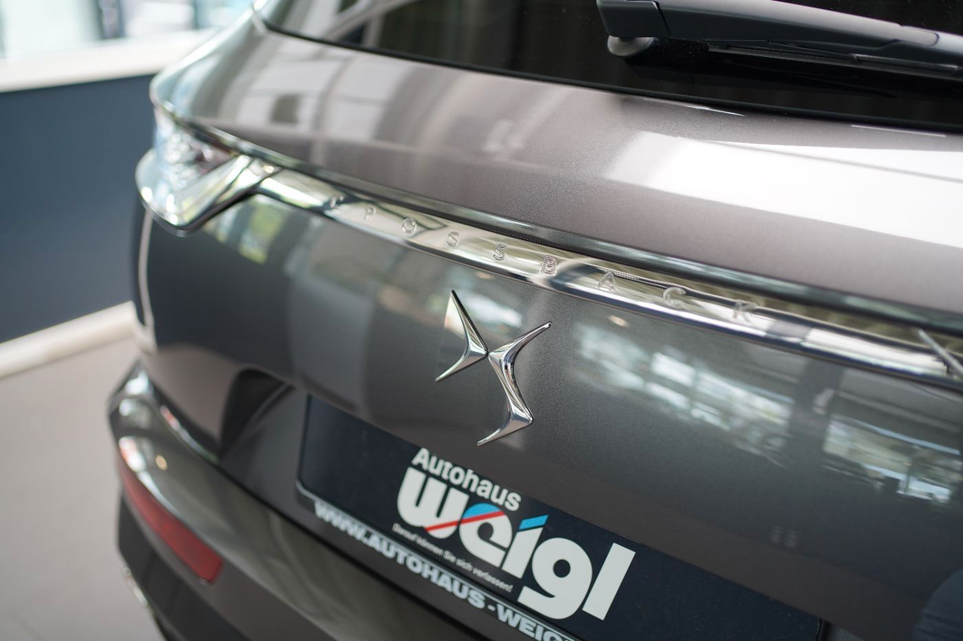 Fahrzeugabbildung DS Automobiles DS7 Crossback E-Tense 225 Rivoli Anhängerkupplun