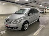 Mercedes-Benz B 200 B -Klasse B 200 - Mercedes-Benz B 200 in München
