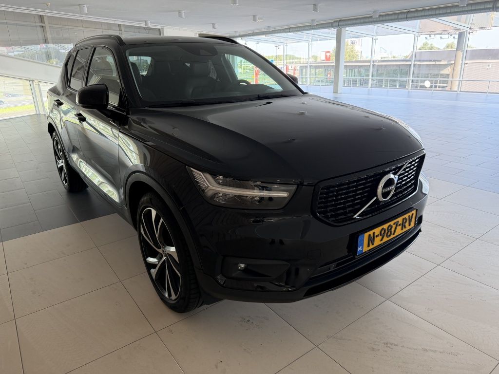 Volvo XC40 1.5 T4 Recharge R-Design Expression imagem 2
