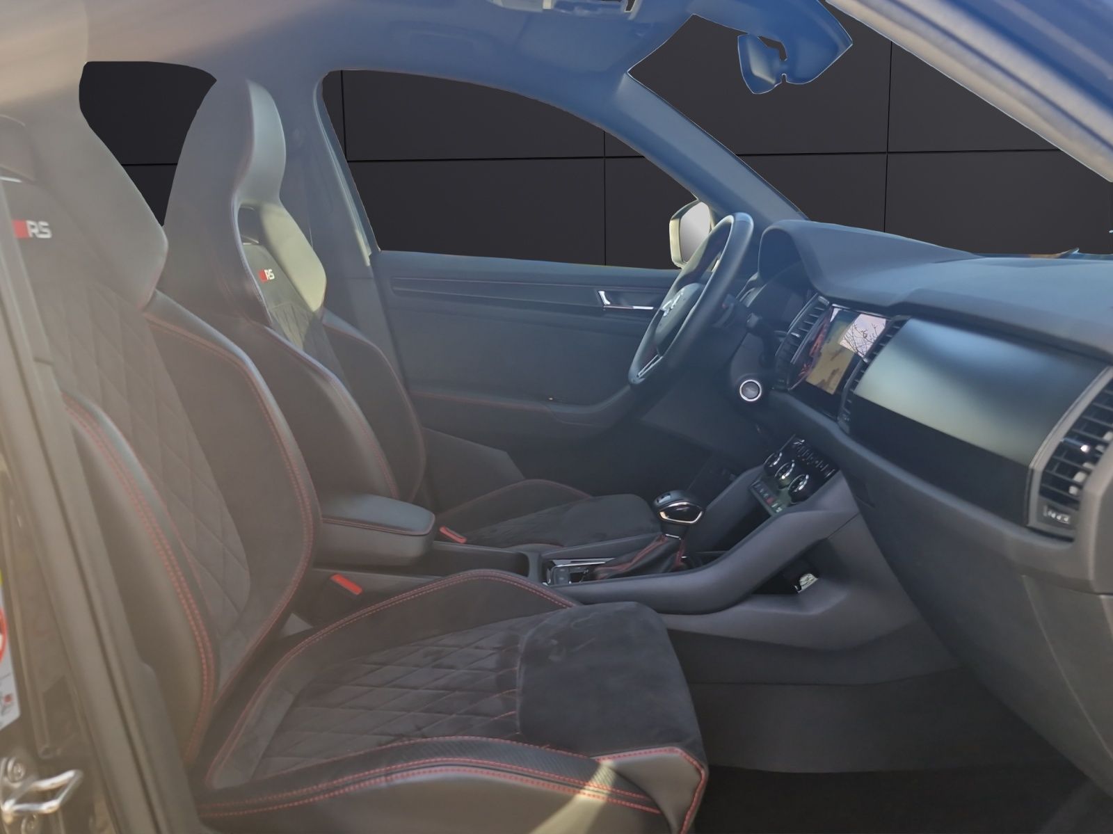 Fahrzeugabbildung SKODA Kodiaq 2.0TDI 4x4  RS DSG KAMERA PANORAMADACH