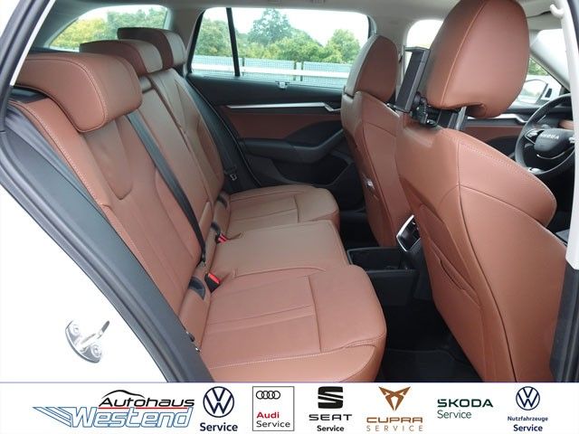 Fahrzeugabbildung SKODA Octavia Combi Selection 1.5l TSI MHEV 110kW DSG