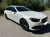 Mercedes-Benz E 220 d T Avantgarde LED/360°/AHK/Burmester/HUD