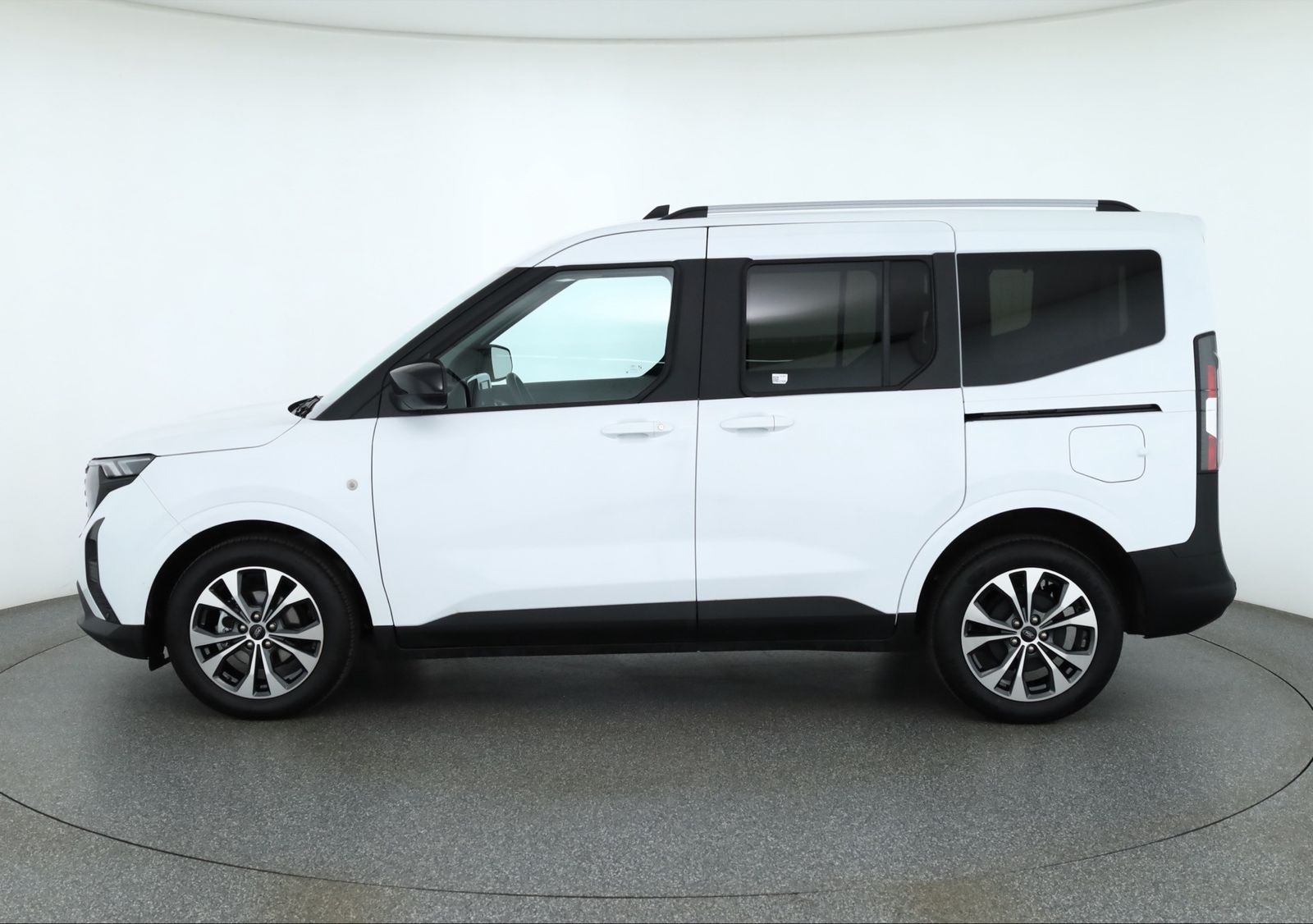 Ford Tourneo Courier Titanium 1.0 EB Kamera Sitzheizu imagem 2