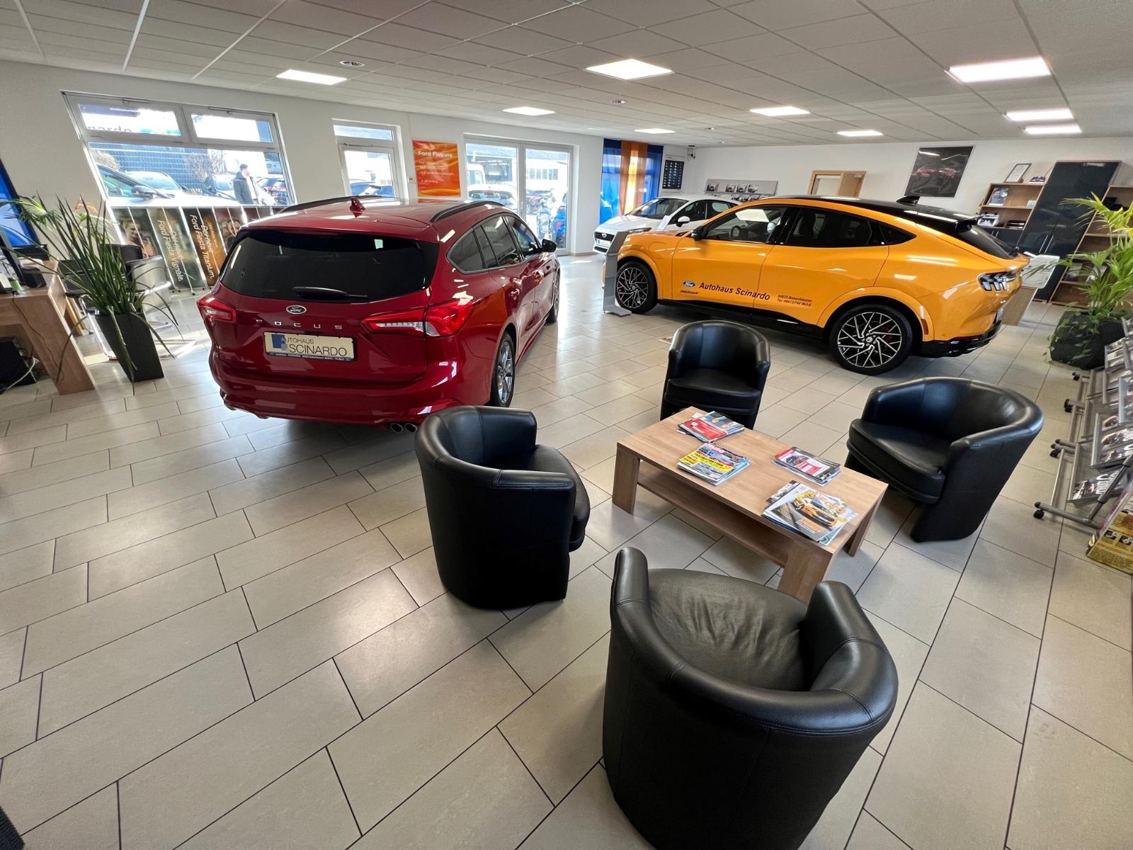 showroom-image-top