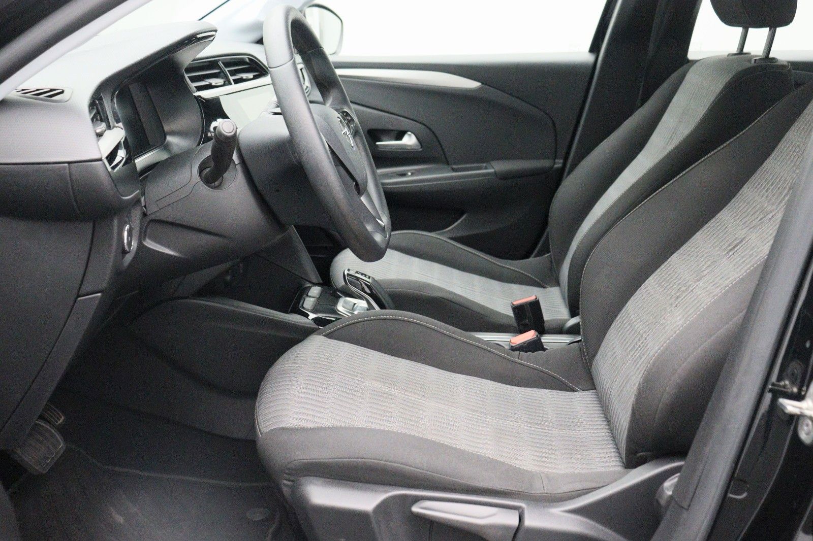 Fahrzeugabbildung Opel Zafira C 1.4 Tourer Active NAVI SHZ 7-Sitzer