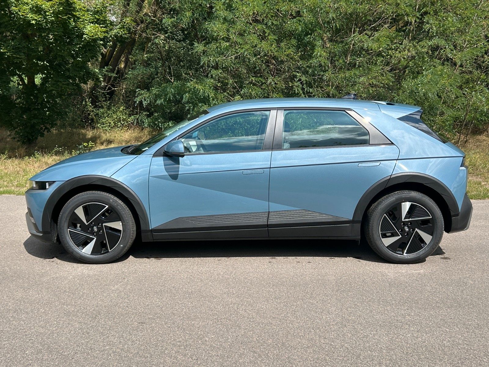 Fahrzeugabbildung Hyundai IONIQ 5 Dynamiq 125kW *RW440KM*Navi*LED*ACC*RFK*