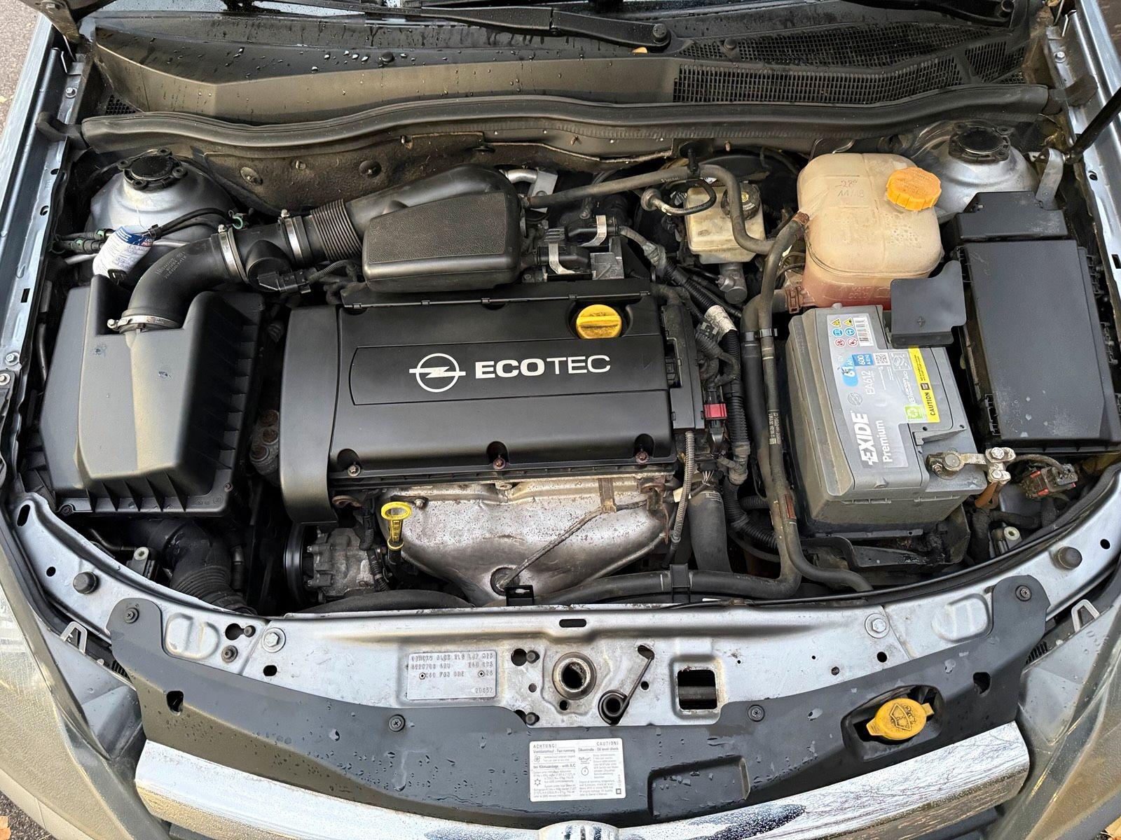 Opel Astra 2006 — photo 15