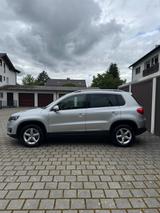 Volkswagen Tiguan 2.0 TSI DSG 4MOTION Sport & Style Spo... - Volkswagen Tiguan aus 2011