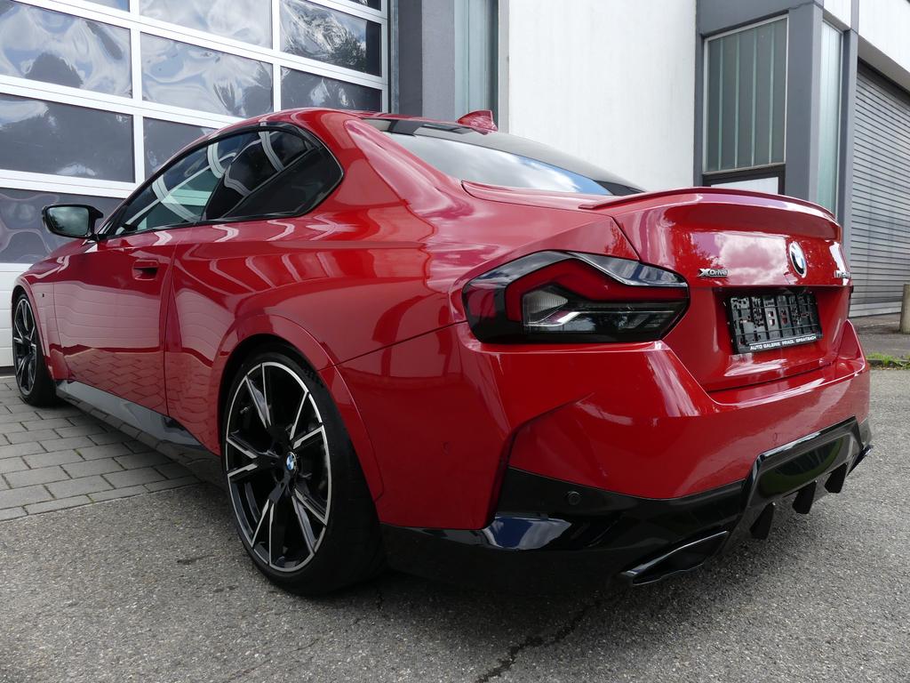 BMW M240i