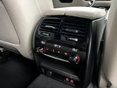 BMW 520i / M-PAKET EXCLUSIVE / 2.HD / NUR 53.tKM / BMW 520i / M-PAKET EXCLUSIVE / 2.HD / NUR 53.tKM /