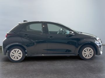 Toyota Yaris - 10