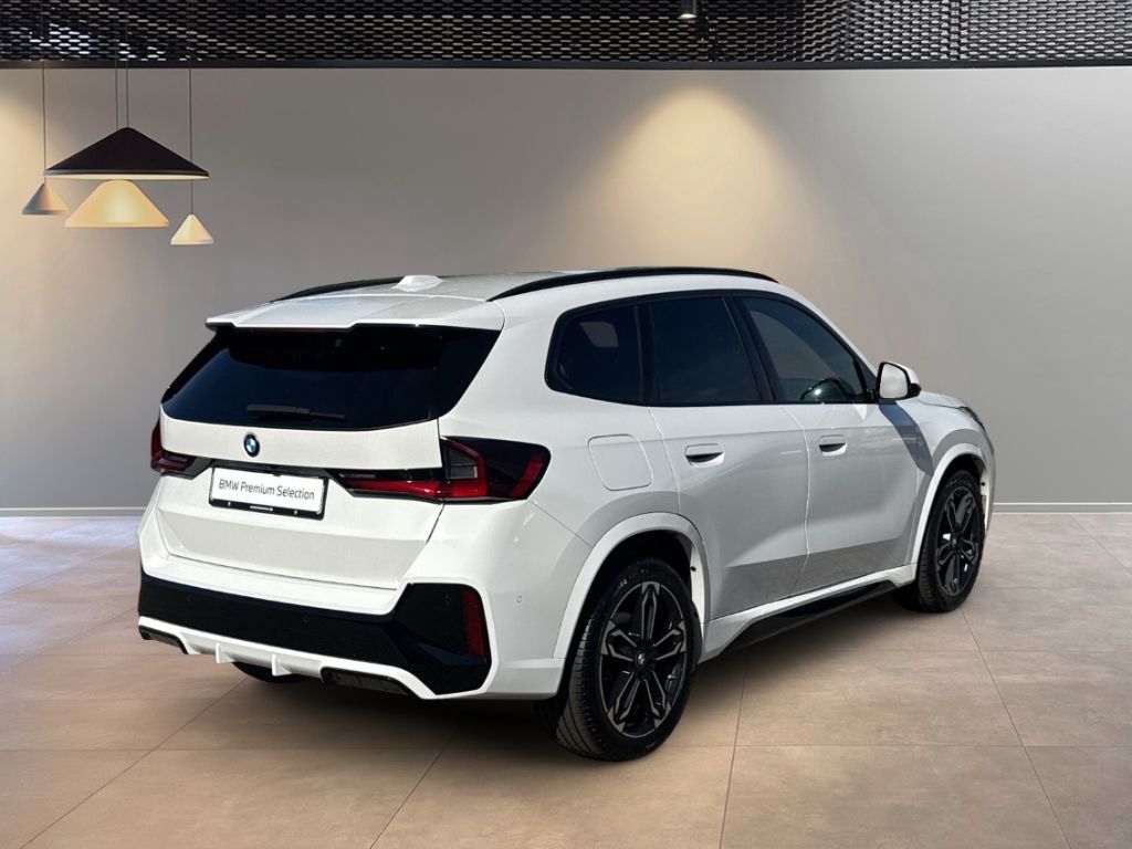 BMW X1 xDrive 20d M Sportpaket Harman Kardon foto 3