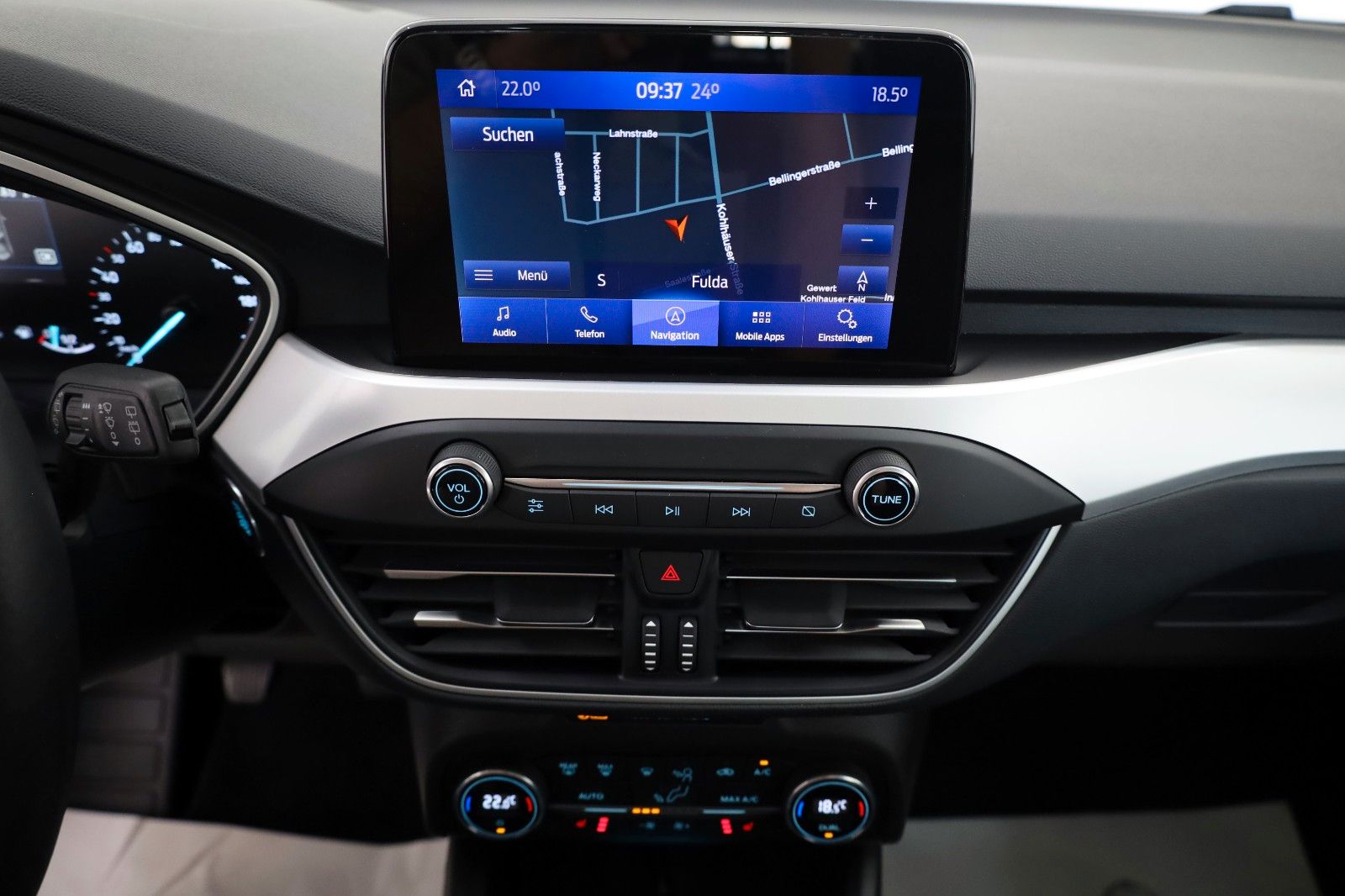 Fahrzeugabbildung Ford Focus Turnier Cool & Connect Navi,LED,Kamera,SH