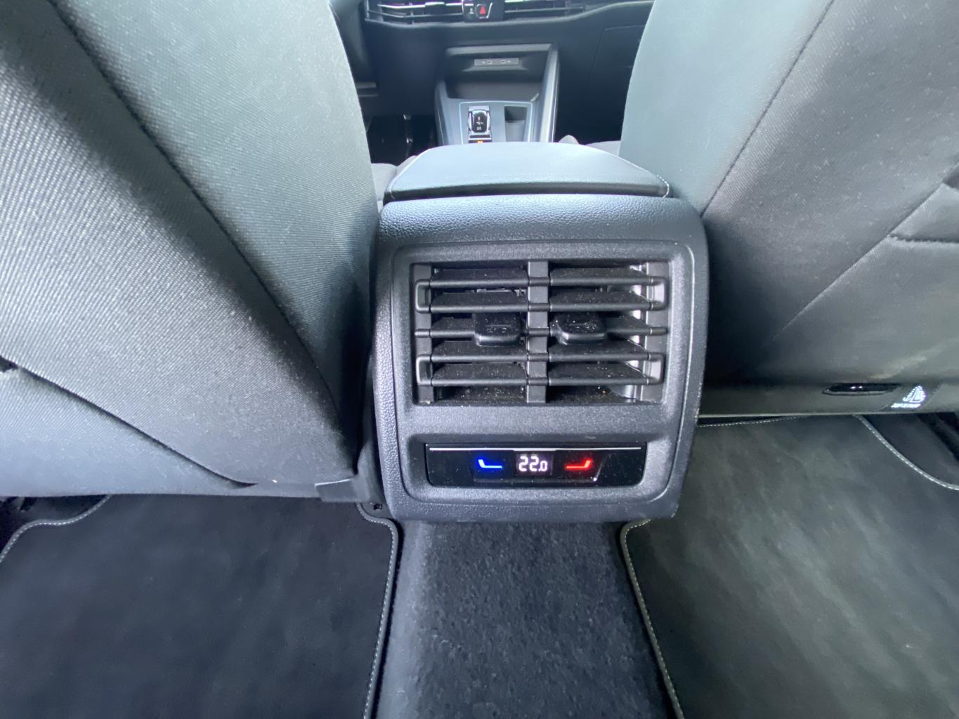 Volkswagen Golf Variant 1.5 eTSI DSG LIFE AHK+APP-CONNECT+A, миниатюра 12
