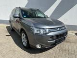 Mitsubishi Outlander ClearTec Intense 4WD/7Sitzer/Automatik - gebrauchte Mitsubishi Outlander aus dem Jahr 2013