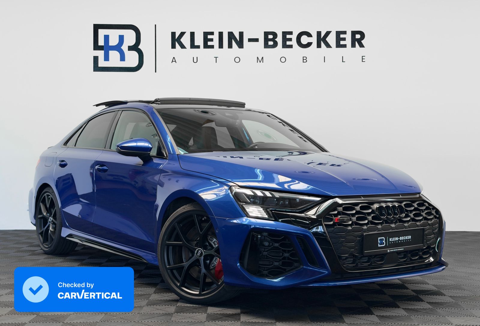 AUDI RS3 Limousine q. *Matrix*Pano*Carbon*Kamera