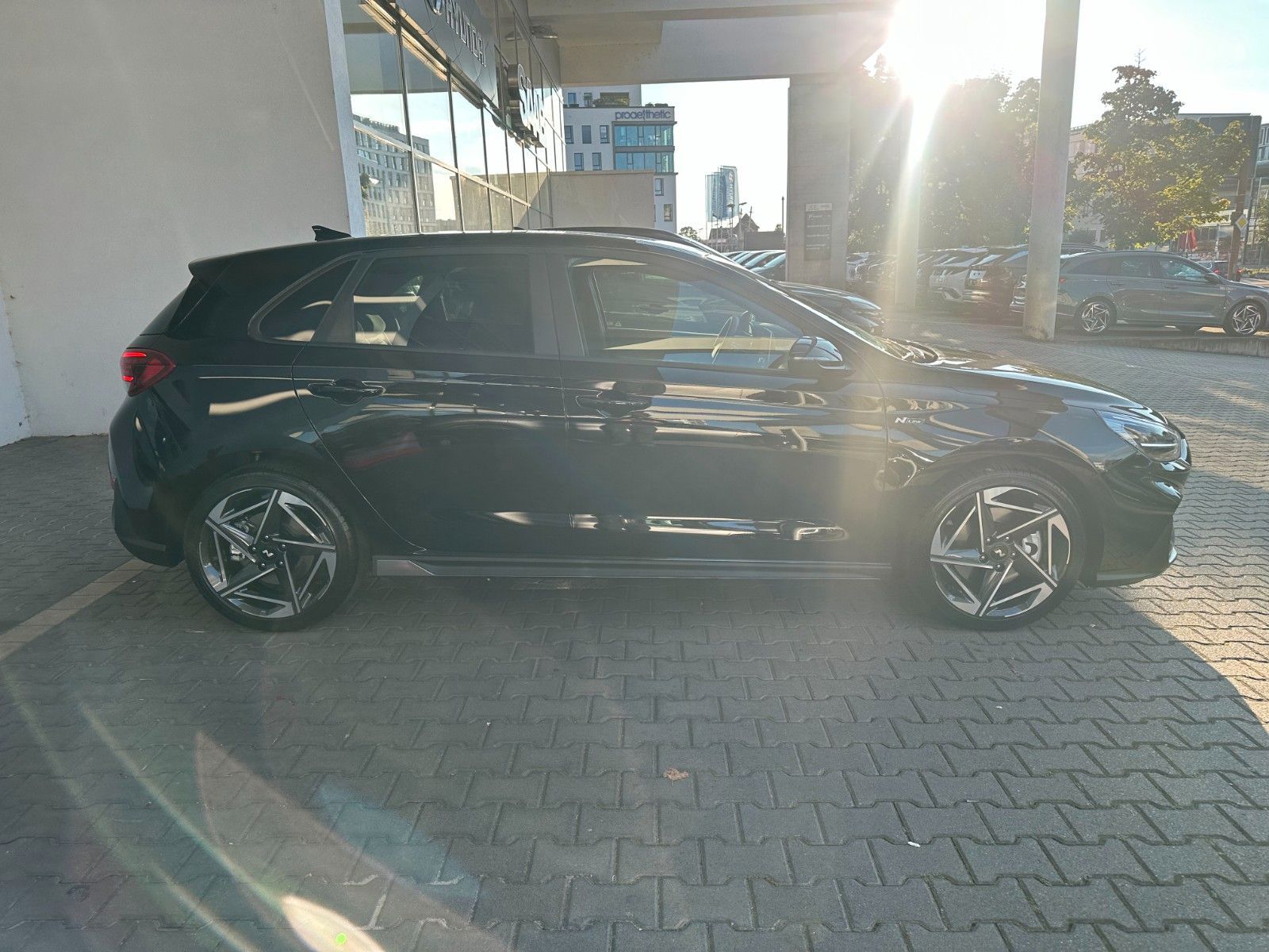 Fahrzeugabbildung Hyundai i30 1.5 T-GDI N Line Kamera,LED,Navi,SHZ,ACC,PDC