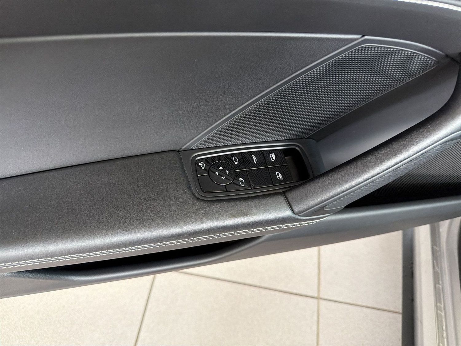 Porsche 992 Turbo Cabriolet BOSE PASM 360 APPROVED 5 27 foto 7