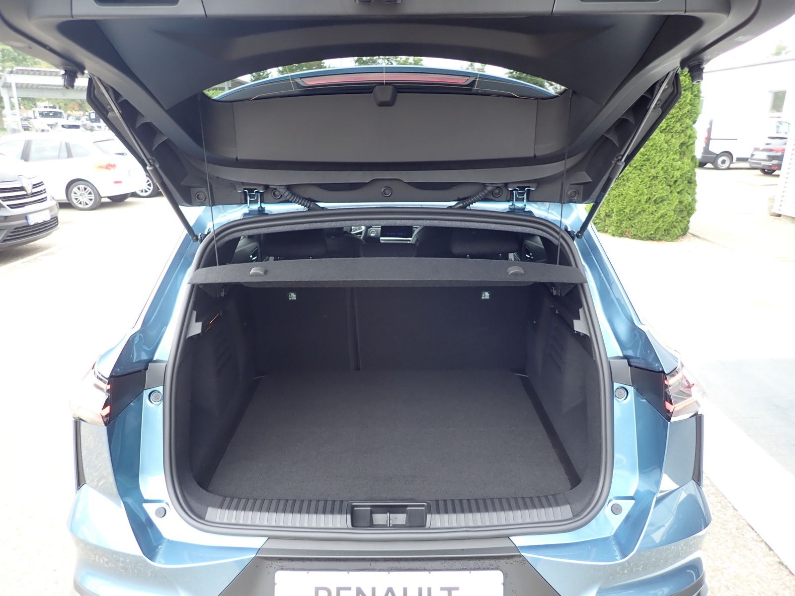 Fahrzeugabbildung Renault Symbioz Techno Mild Hybrid 140
