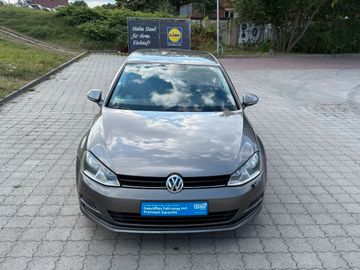 Volkswagen Golf - 4