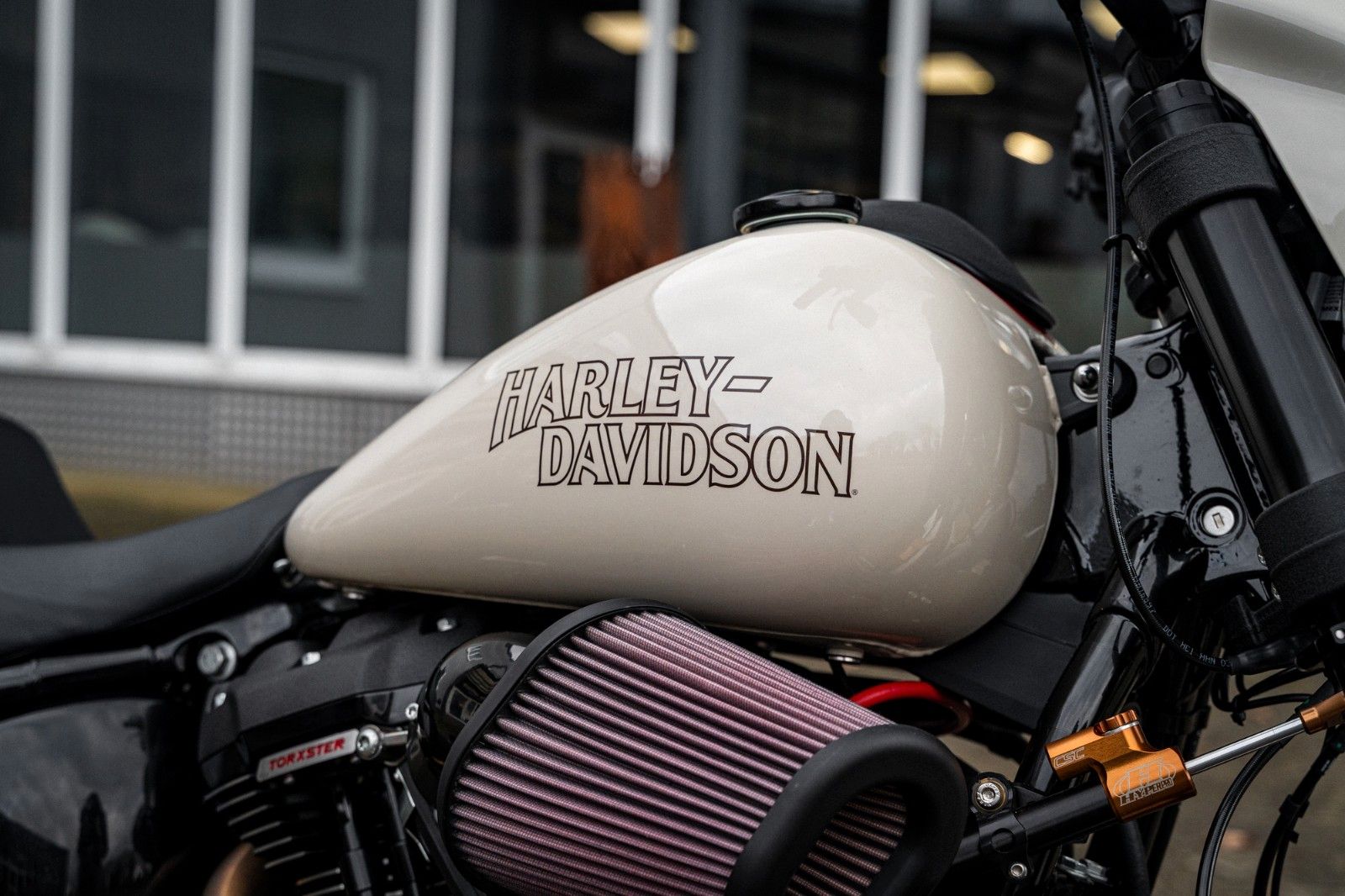 Fahrzeugabbildung Harley-Davidson TORXSTER FXLRS LOW RIDER S 148 CUI - JEKILL&HYDE