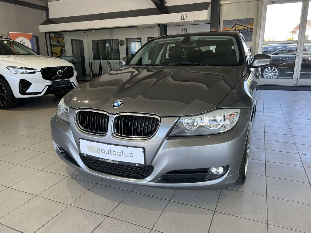 BMW 320 i Touring AHK *KEIN VERKAUF AN PRIVAT*
