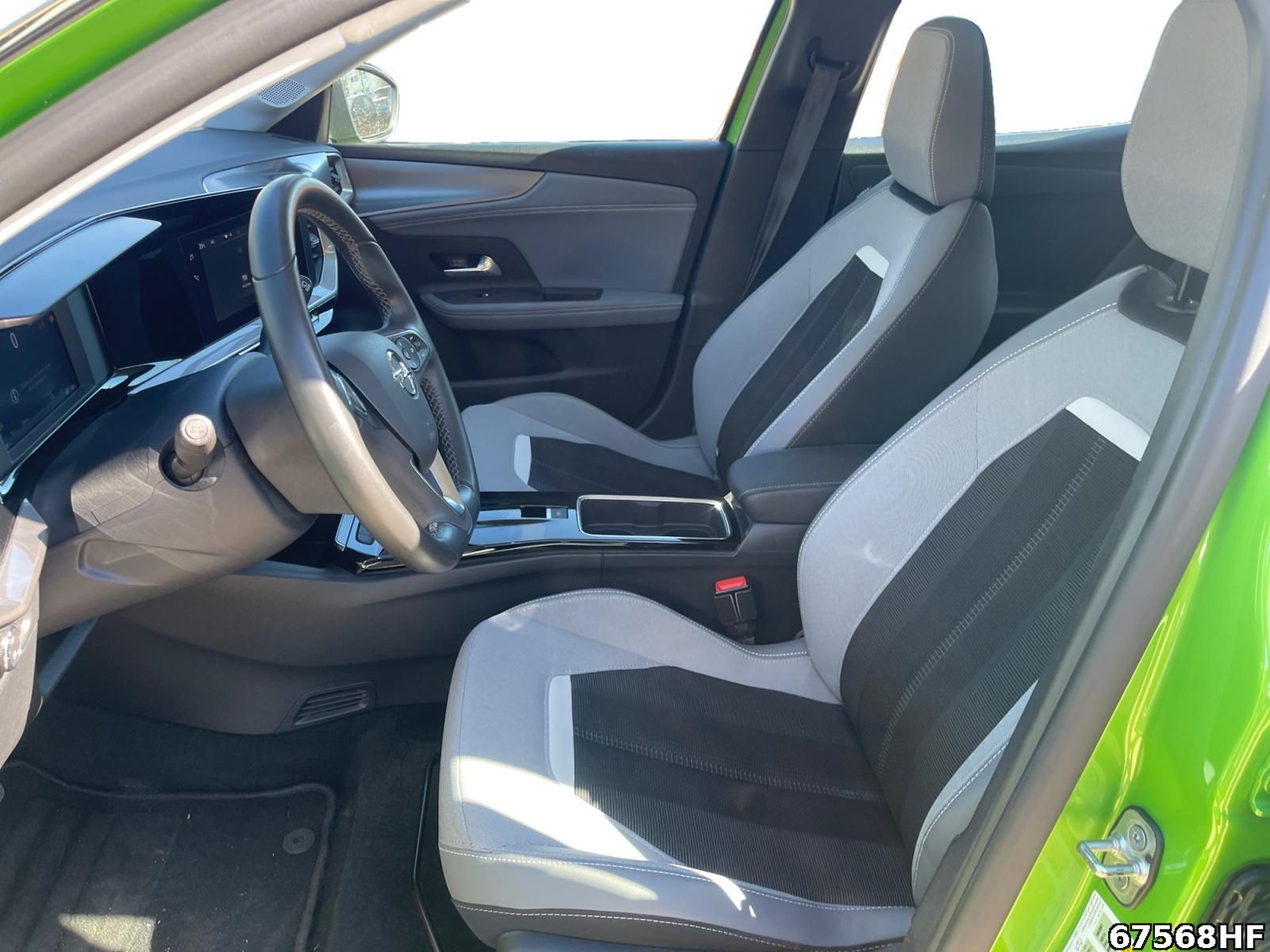 Fahrzeugabbildung Opel Mokka -e Elegance