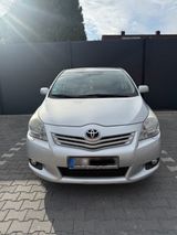 Toyota Auto Toyota 7-Sitzer 1.8 - TÜV NEU! - Toyota Yaris: Kleinbus