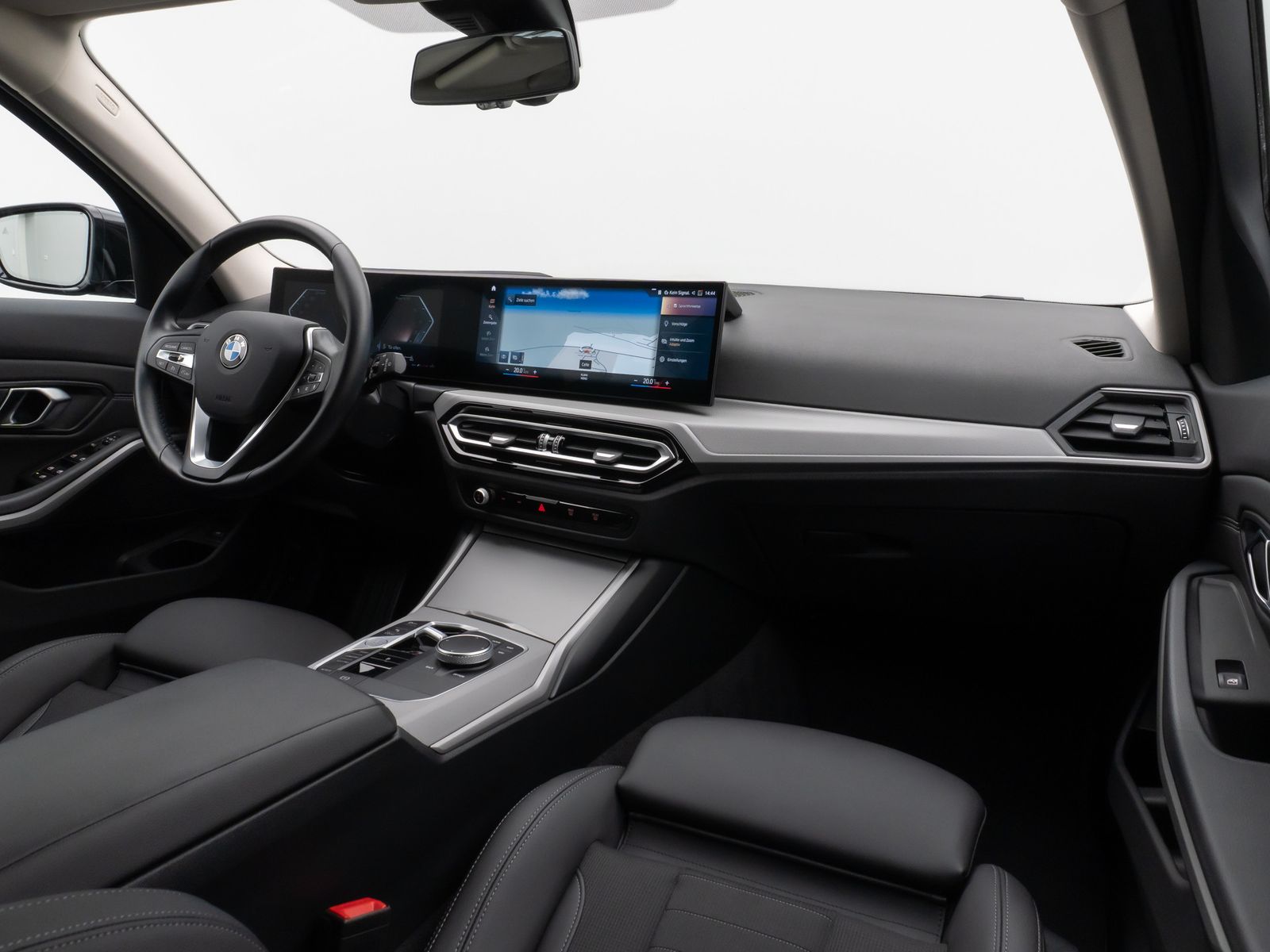Fahrzeugabbildung BMW 320i HUD DAB Leder Alarm Sport Driving Assistent