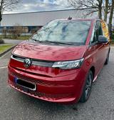 Volkswagen T7 Multivan 2.0 TDI SCR DSG - umfangr. Ausst. - rote Volkswagen T7