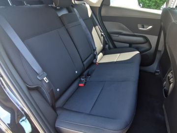 Hyundai KONA 65 kWh Trend (204PS) el. Heckklappe
