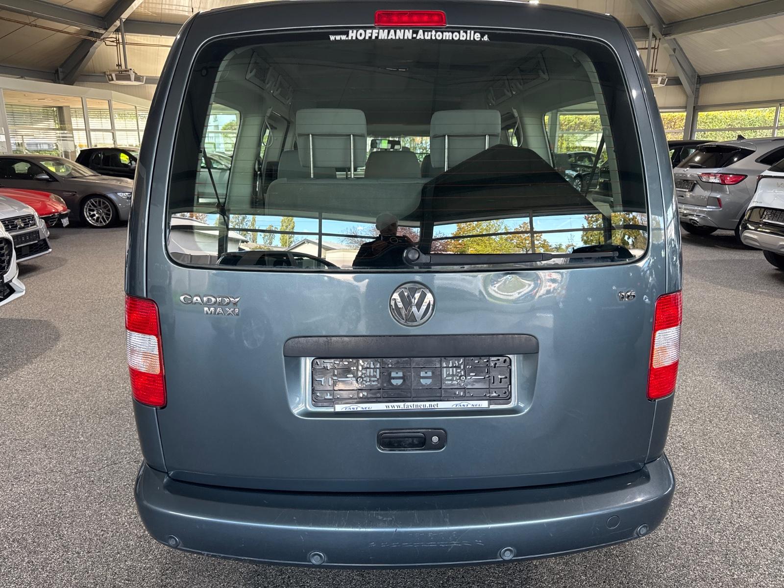 Volkswagen Caddy 1.6i Maxi Life 7SitzerKlimaPDCTüv 11/2027